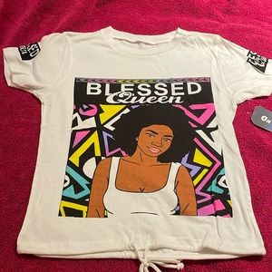 *NWT* “Blessed Queen” draw-string bottom t-shirt